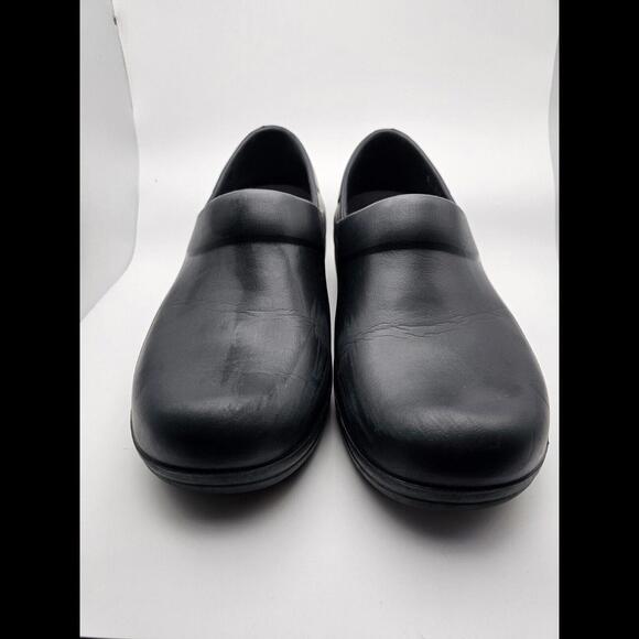 Dual Comfort Crocs Womens Black Clog Size 10 - Picture 2 of 6